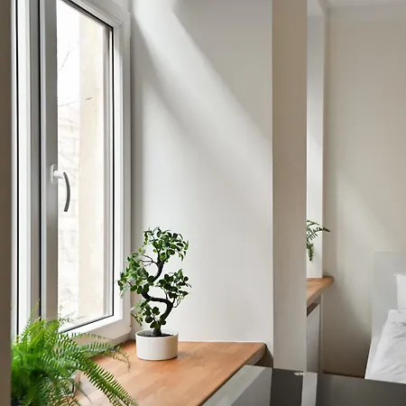 From The To The Old Town 15 Minutes Walk Apartment *