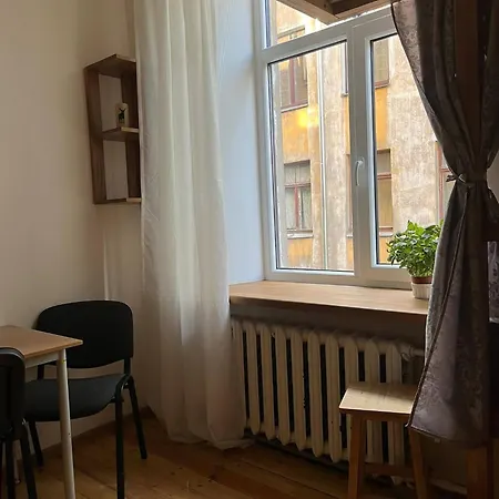 Apartment From The To The Old Town 15 Minutes Walk *